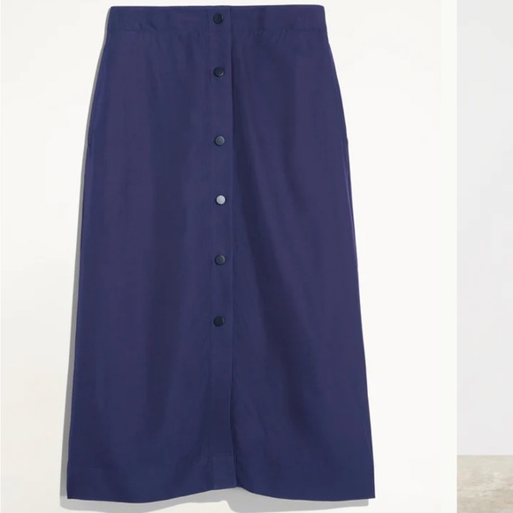 GSTQ Navy Baseline Skirt with snaps - Picture 1 of 3